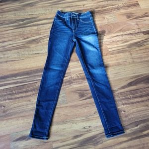 KanCan Size 5/26  High Rise Skinny Jeans LIKE NEW